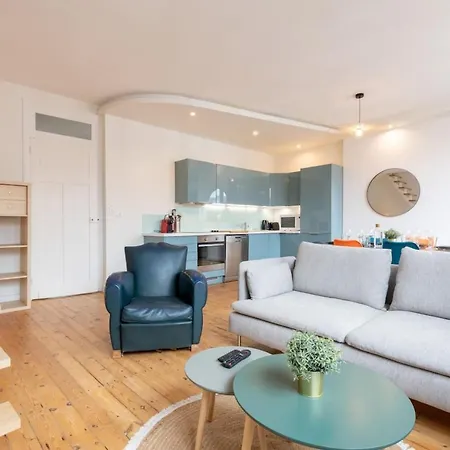 Appartement Republique -2 Bedrooms Very Brightparking !