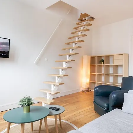 Republique -2 Bedrooms Very Brightparking ! * Lille